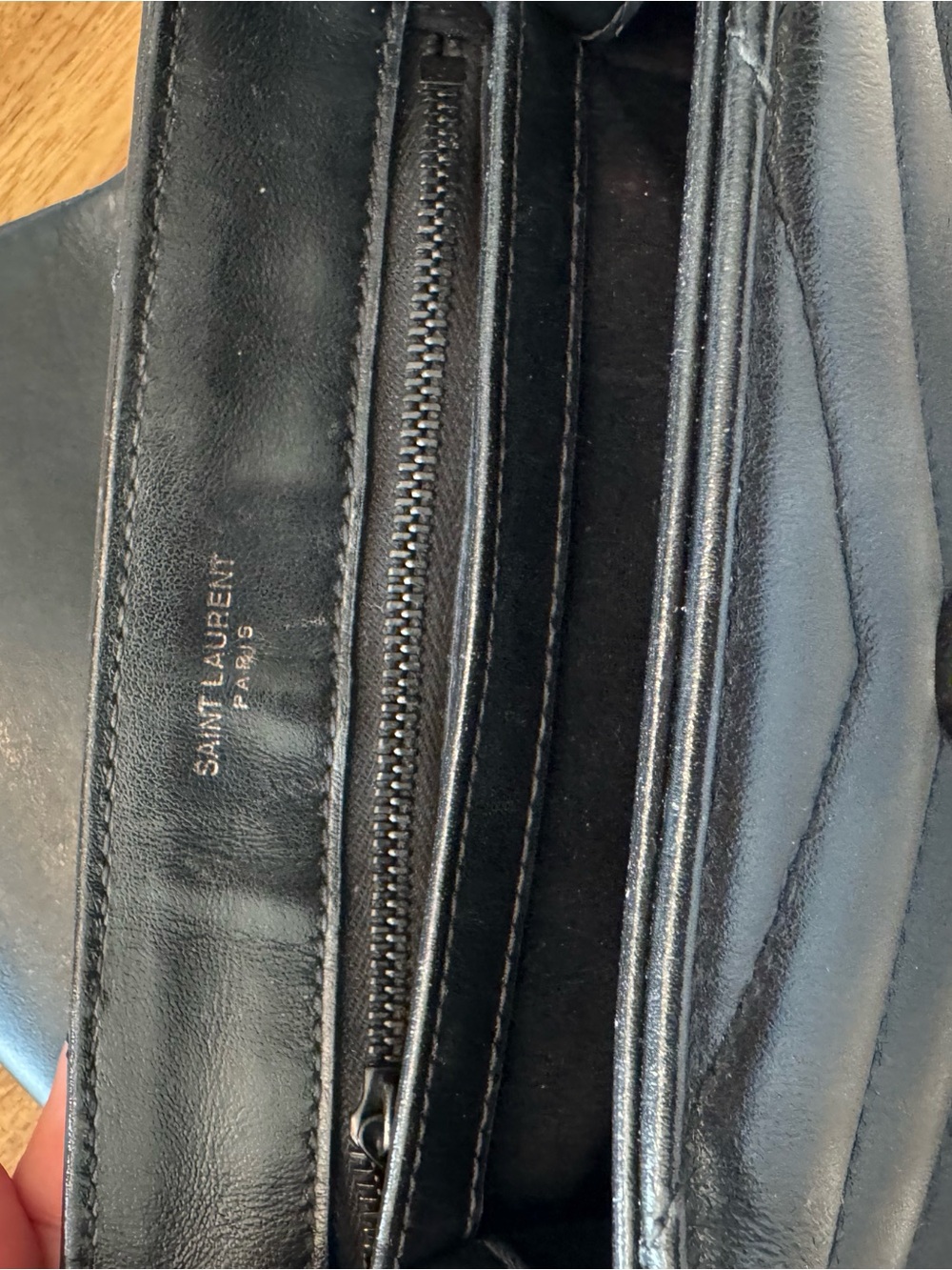 Saint Laurent Toy Loulou Crossbody Bag - Picture 9 of 12